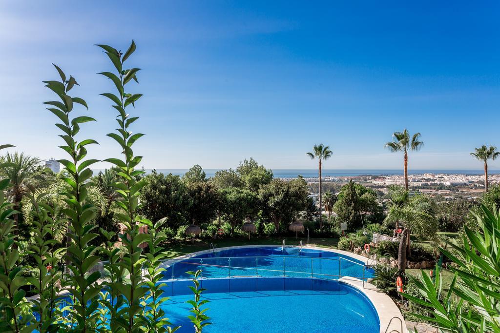 Magna Marbella Apartment Luaran gambar